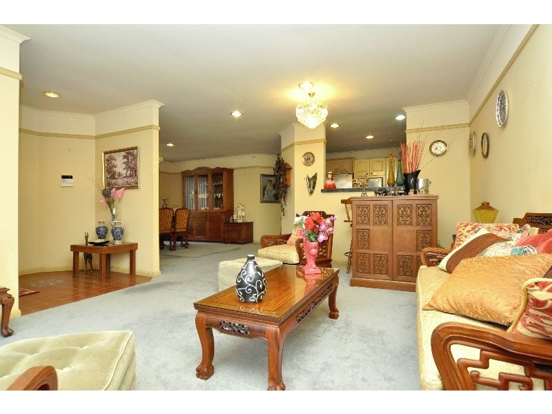 70A Bayview Street, Runaway Bay QLD 4216