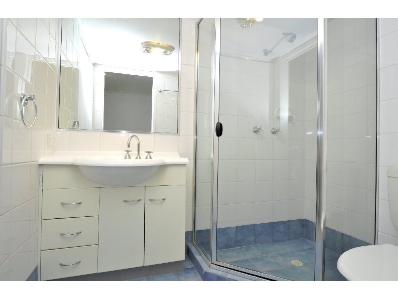 9/414 Marine Parade, Biggera Waters QLD 4216