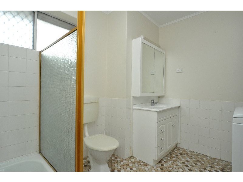 15/224 Marine Parade, Labrador QLD 4215