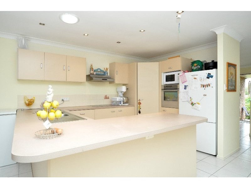 3 Peter Sellers Court, Parkwood QLD 4214