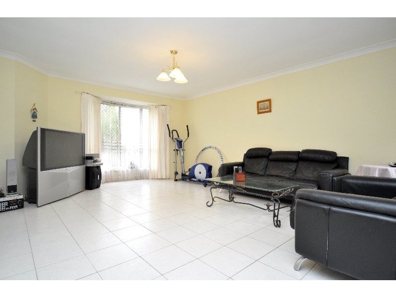 3 Peter Sellers Court, Parkwood QLD 4214