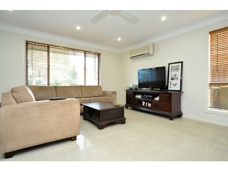 10/348 Oxley Drive, Coombabah QLD 4216