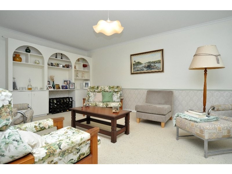 9 Clifton Street, Biggera Waters QLD 4216