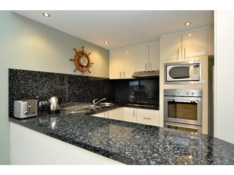 43/81 Boykambil Esplanade, Hope Island QLD 4212