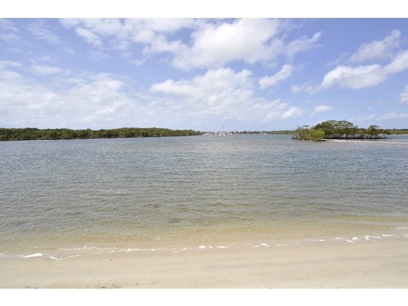 43/81 Boykambil Esplanade, Hope Island QLD 4212