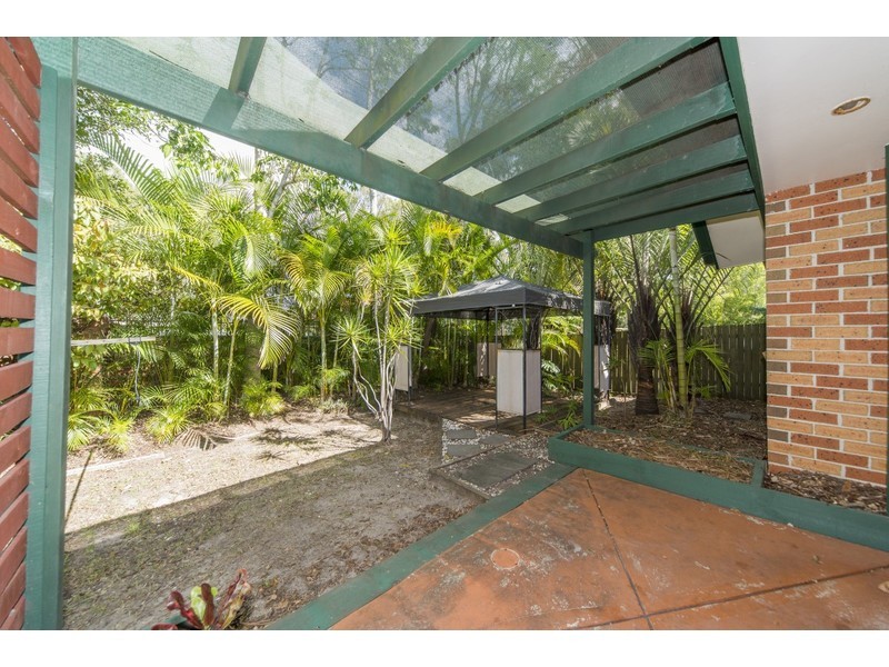 4/125 Hansford Road, Coombabah QLD 4216