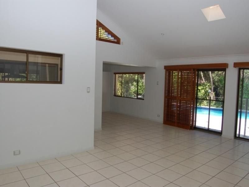 10 Duke Road, Doonan QLD 4562