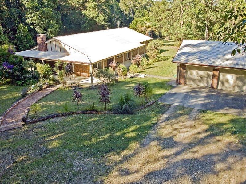 151 Dath Henderson Road, Tinbeerwah QLD 4563