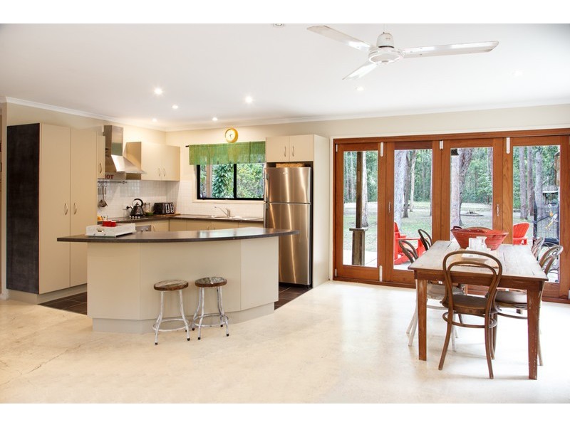 87 Parkdale Road, Doonan QLD 4562