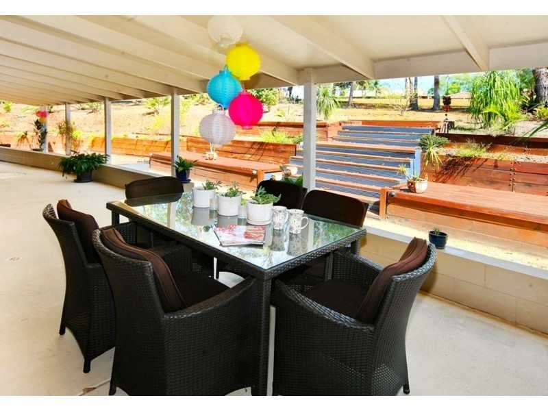 13 Mountain View Road, Pinbarren QLD 4568