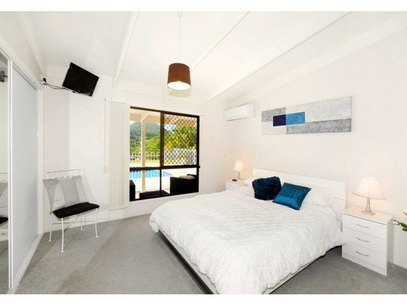 13 Mountain View Road, Pinbarren QLD 4568