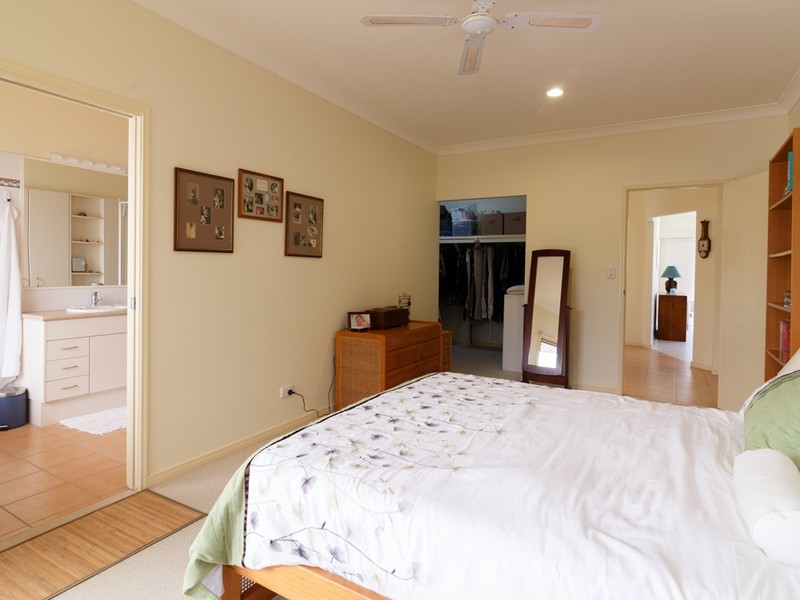 82 Orana Avenue, Pomona QLD 4568
