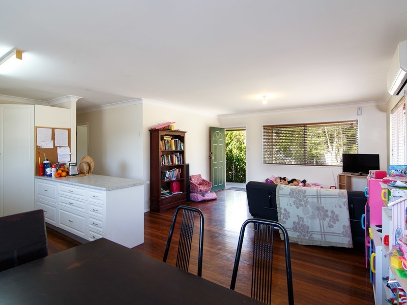 38 Odra Street, Camira QLD 4300
