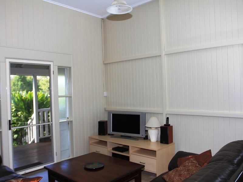 1225 Pomona-Kin Kin Road, Kin Kin QLD 4571