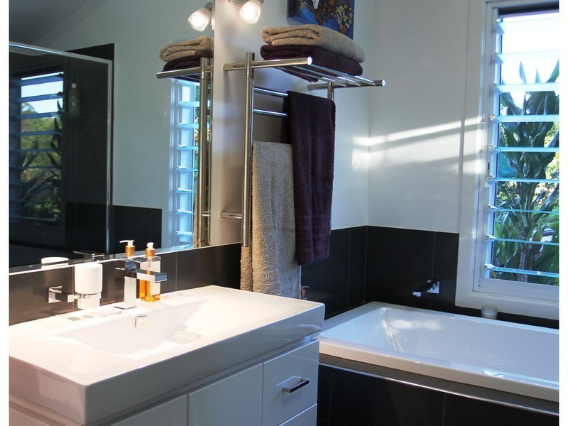 1225 Pomona-Kin Kin Road, Kin Kin QLD 4571
