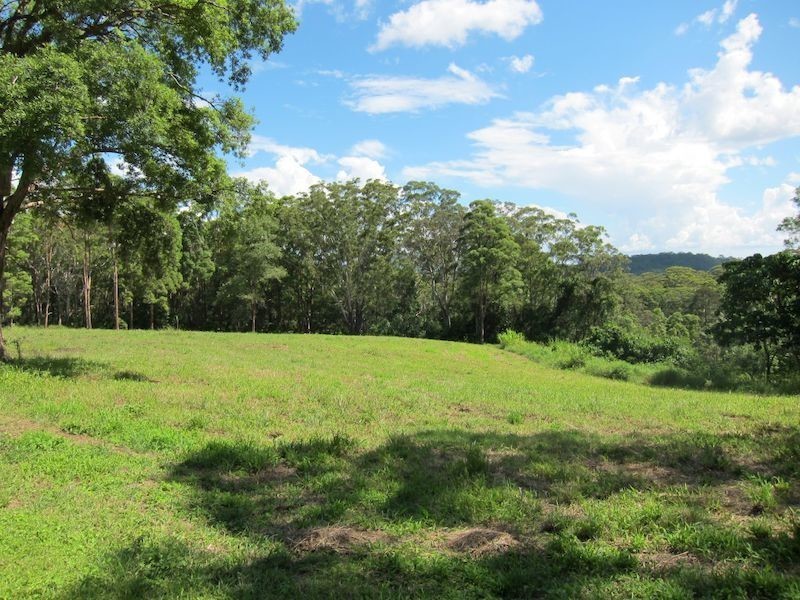 18 Dean Road, Verrierdale QLD 4562