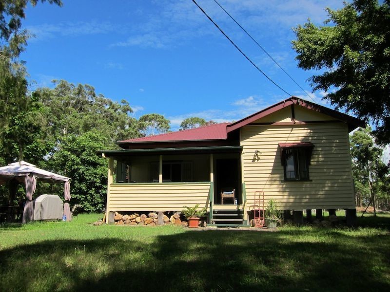 18 Dean Road, Verrierdale QLD 4562