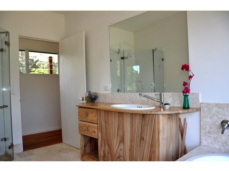 10 Lily Court, Doonan QLD 4562