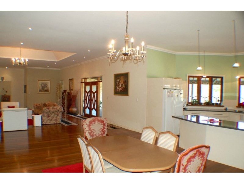 17 Elandra Terrace, Pomona QLD 4568