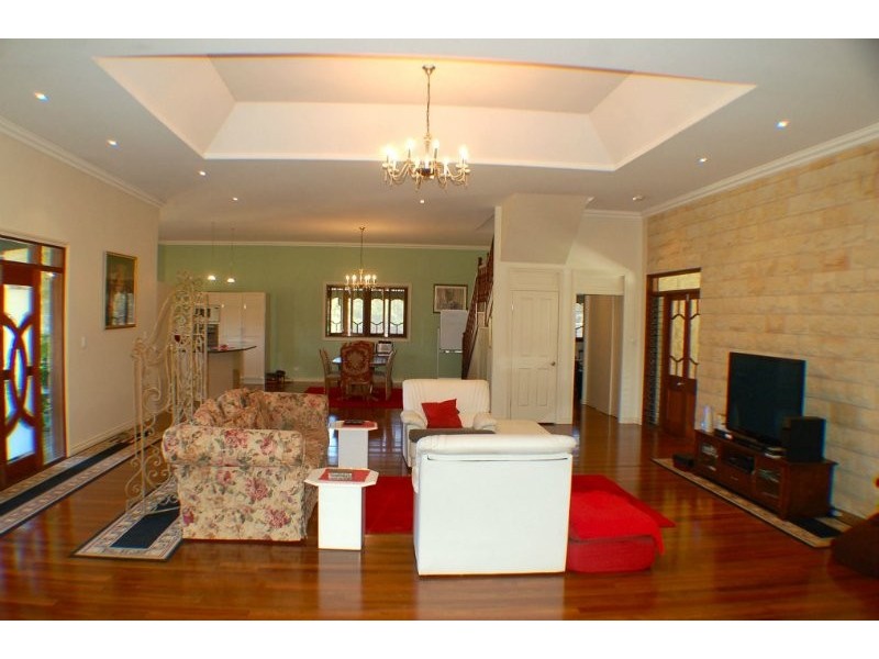 17 Elandra Terrace, Pomona QLD 4568