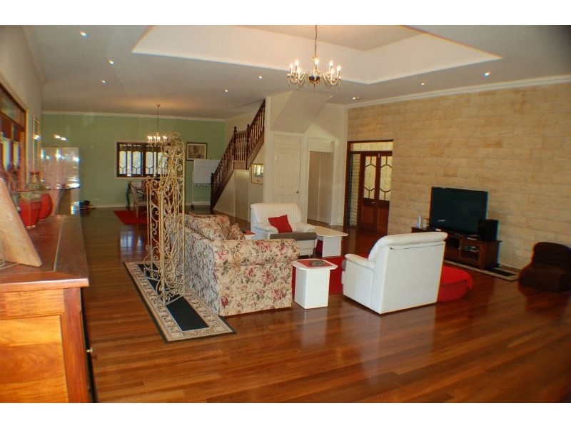 17 Elandra Terrace, Pomona QLD 4568