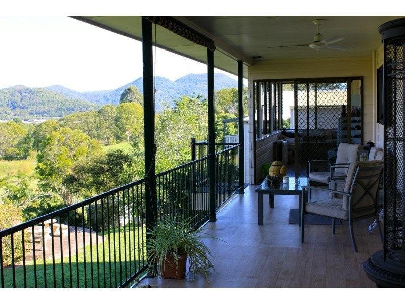 5 Finley Road, Eumundi QLD 4562