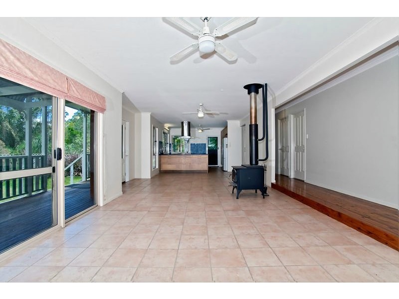 132 Sudholz Rd, Verrierdale QLD 4562