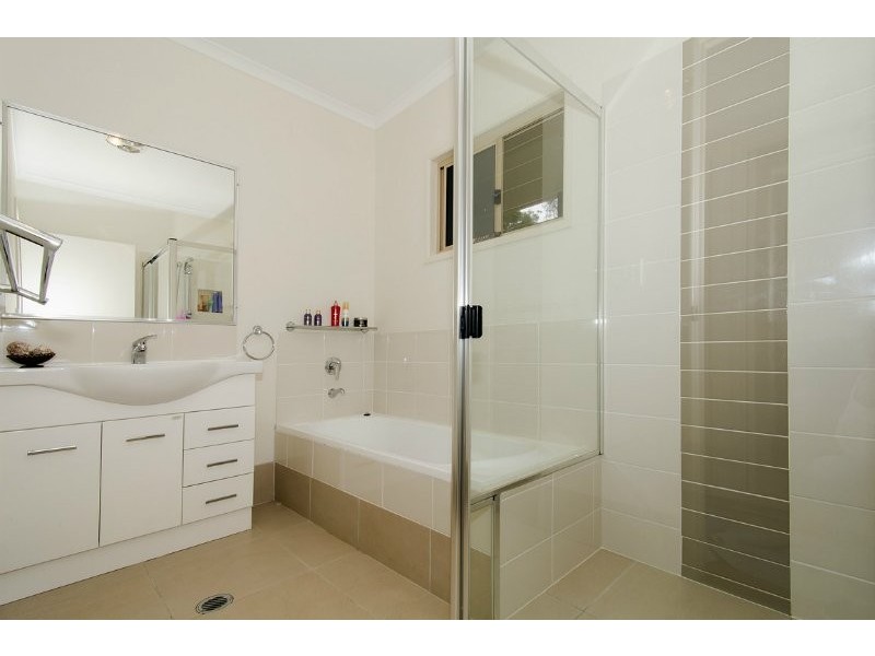 68 Golden Rain Lane, Eumundi QLD 4562