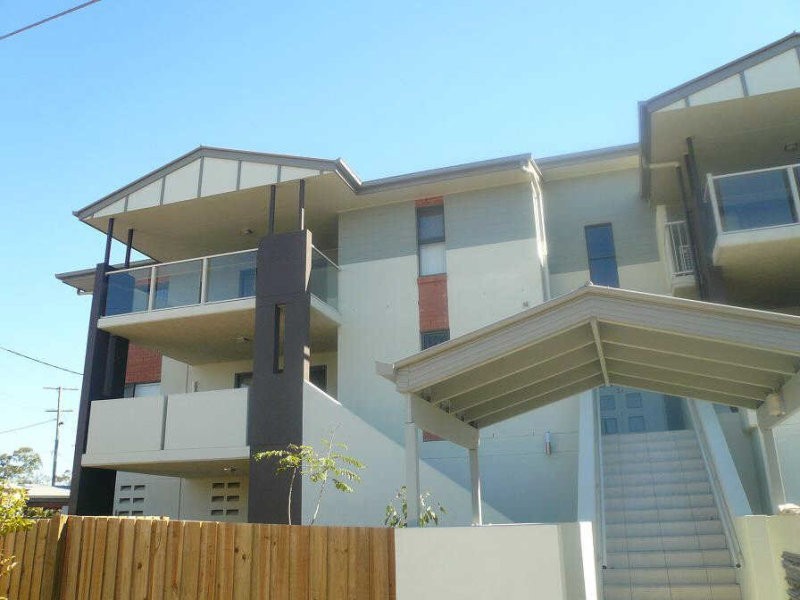 1/2 Riverton Street, Clayfield QLD 4011