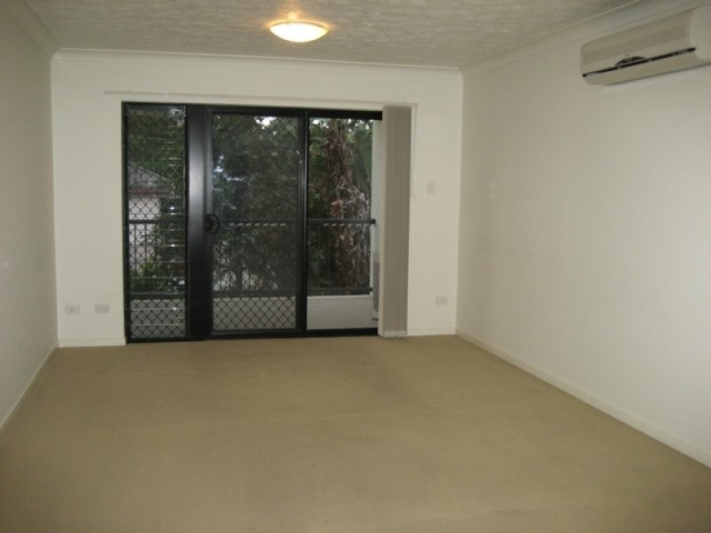 2/472 Wynnum Road, Morningside QLD 4170