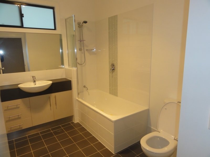 36 Gregory Street, Taringa QLD 4068