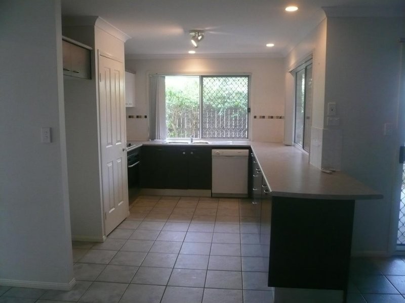 8 Bartlefrere Crescent, Algester QLD 4115