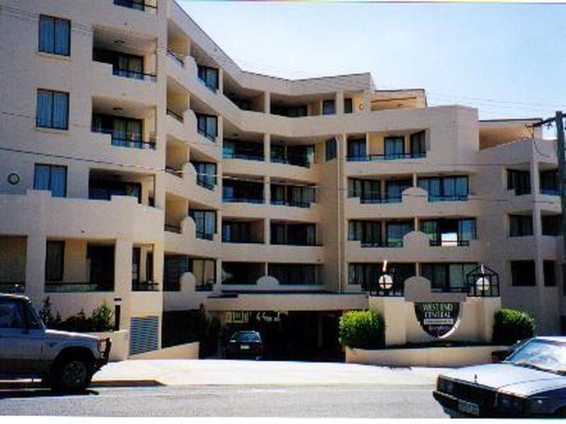 202/220 Melbourne Street, West End QLD 4101