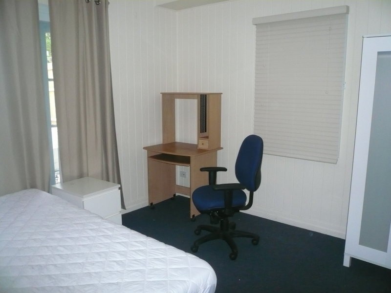 32A Redfern Street, Woolloongabba QLD 4102