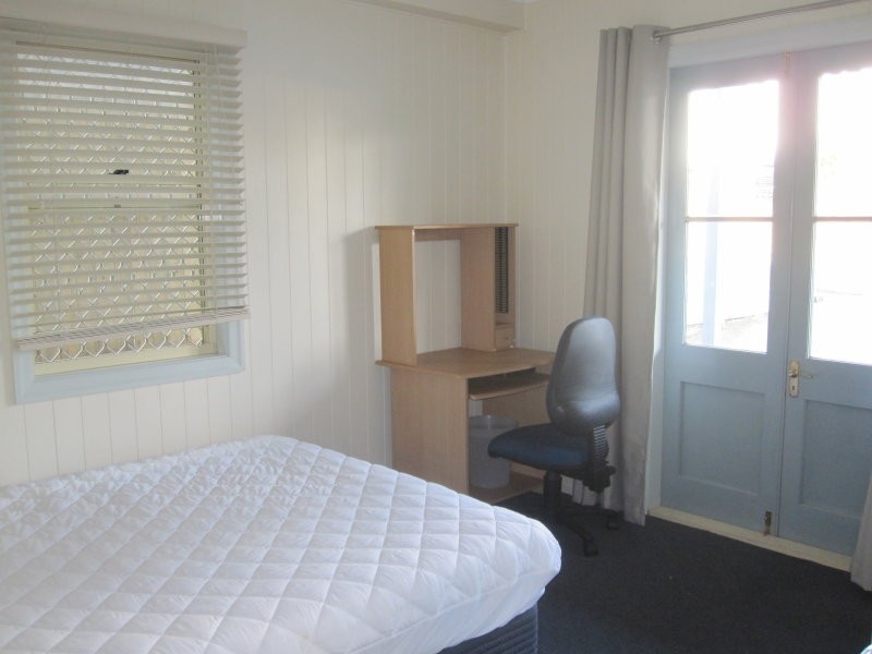 32A Redfern Street, Woolloongabba QLD 4102