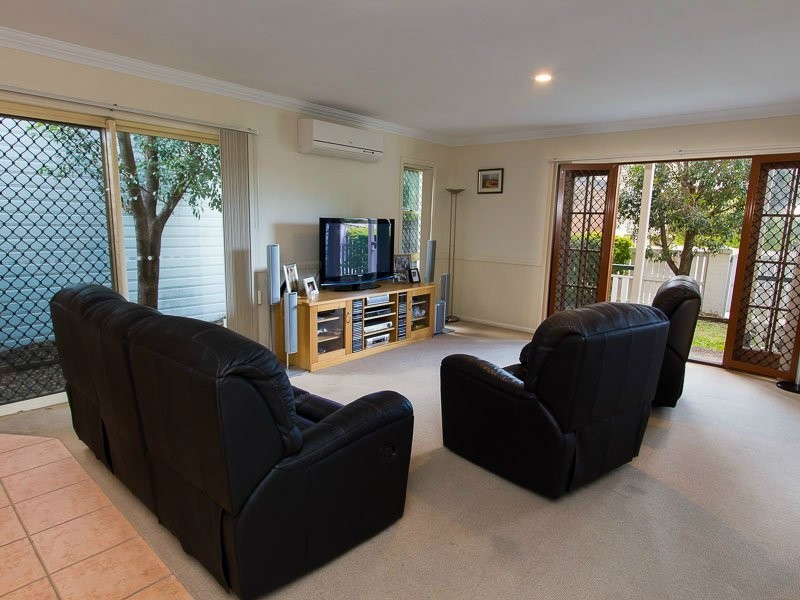 2/36 Beverley Street, Morningside QLD 4170