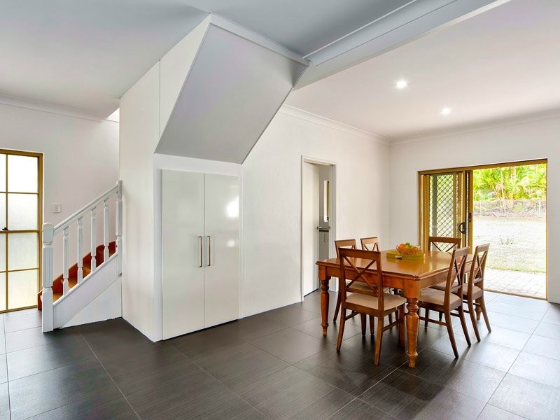 20 Forsyth Street, Fairfield QLD 4103