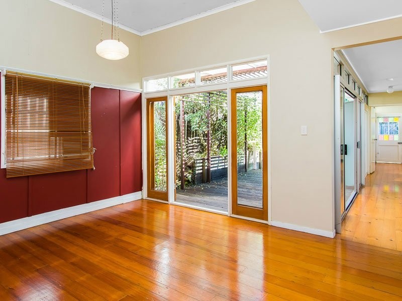 15 West Street, Highgate Hill QLD 4101