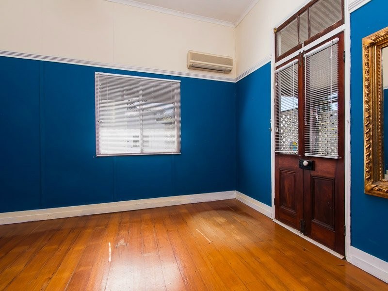 15 West Street, Highgate Hill QLD 4101