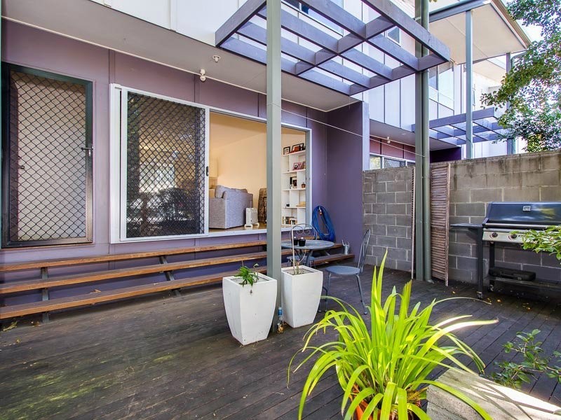 4/134 Thynne Rd, Morningside QLD 4170