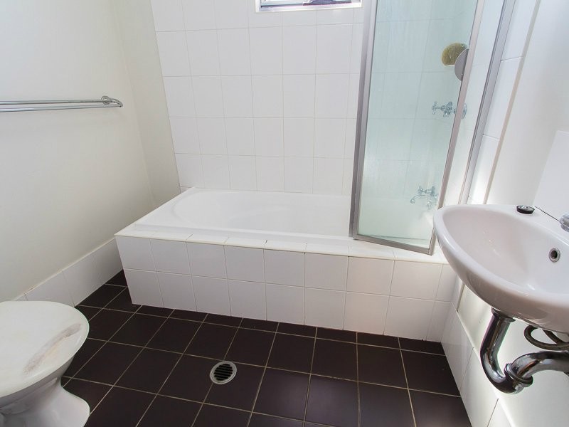 4/134 Thynne Rd, Morningside QLD 4170