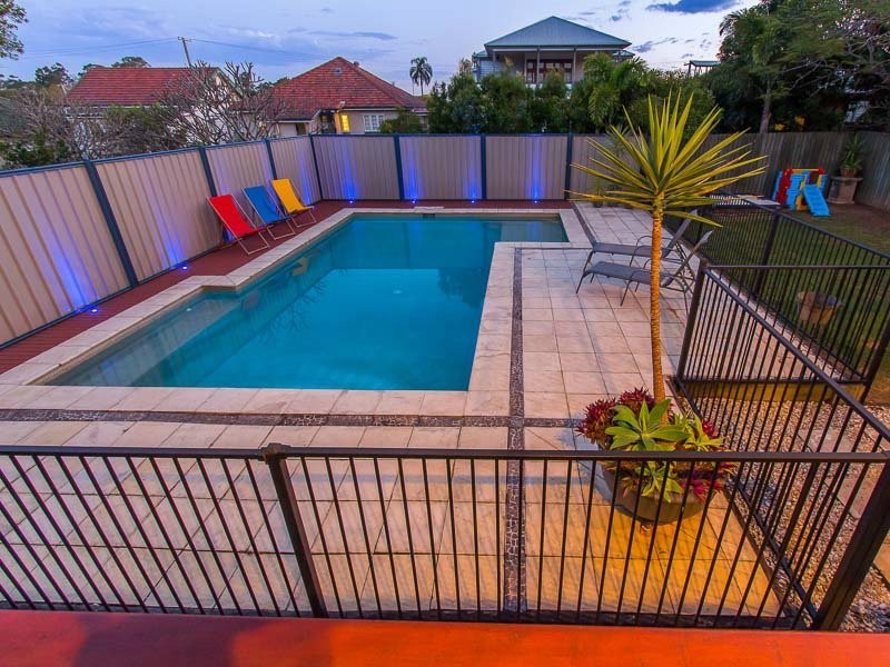 61 Halland Tce, Camp Hill QLD 4152