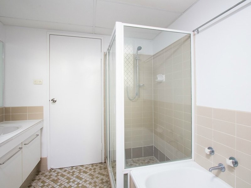 16/8 Doris Street, West End QLD 4101