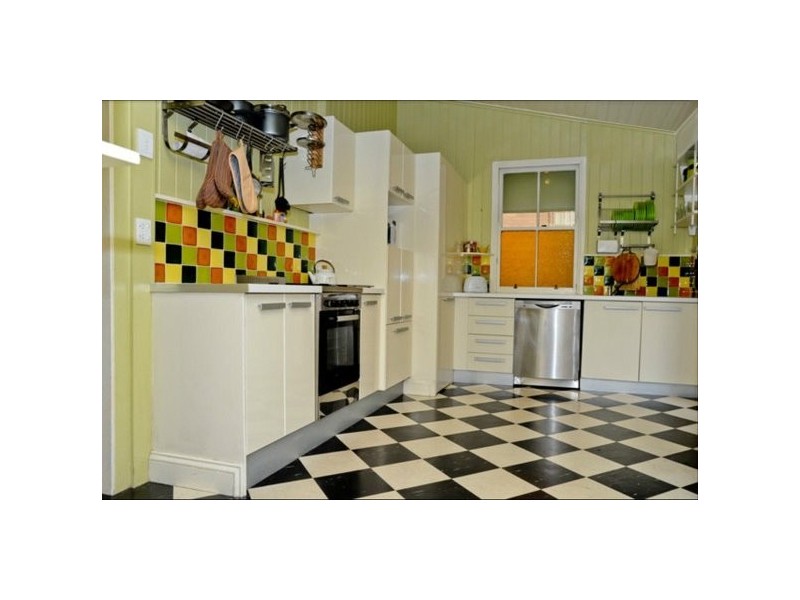 187 Gladstone Rd, Highgate Hill QLD 4101