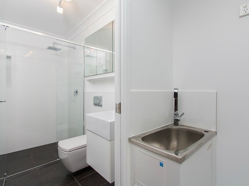 4/22 Redfern Street, Woolloongabba QLD 4102