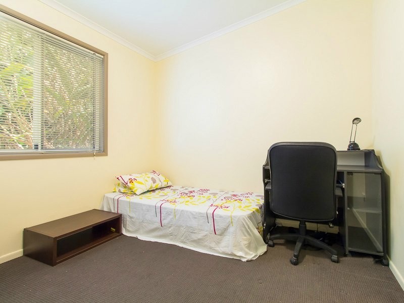 36 Railway Tce, Dutton Park QLD 4102
