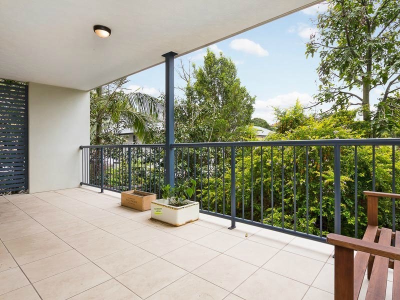 2/472 Wynnum Road, Morningside QLD 4170