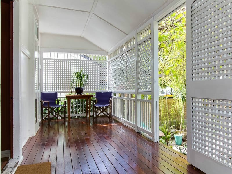 26 Deighton Road, Dutton Park QLD 4102
