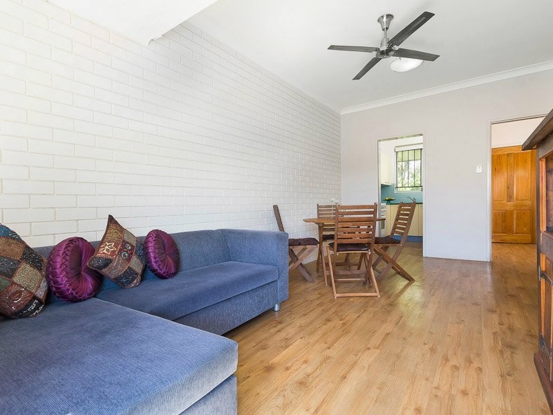 2/14 Nicklin St, Coorparoo QLD 4151