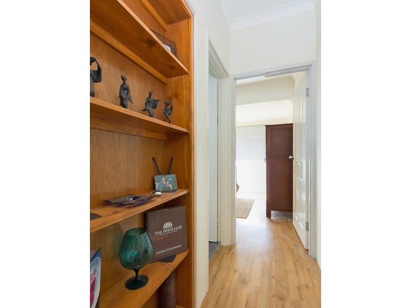 2/14 Nicklin St, Coorparoo QLD 4151